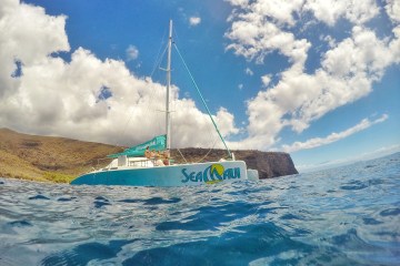 Sea maui boat in water